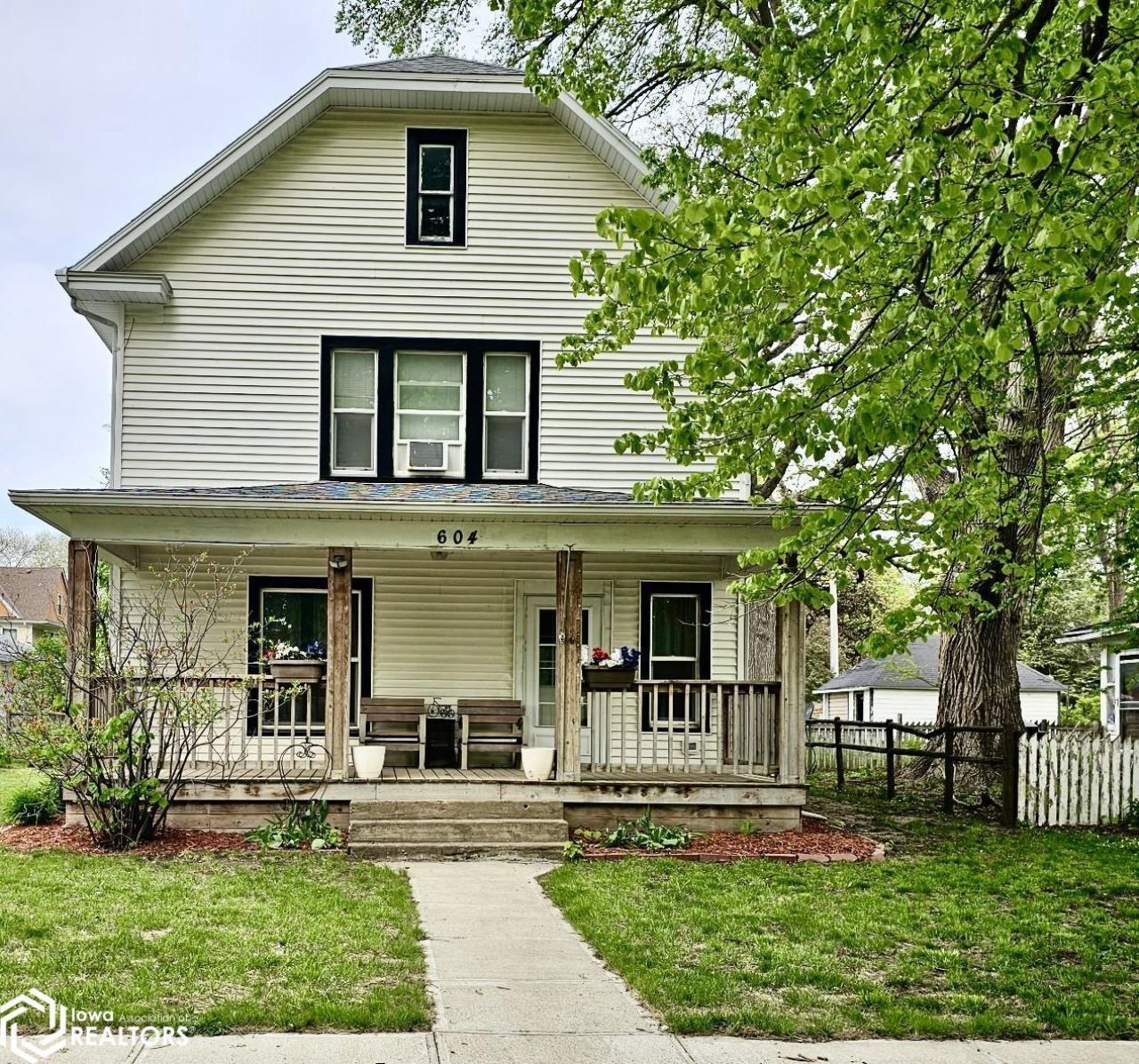 604 Walnut Street, Walnut, IA 51577 Main Photo