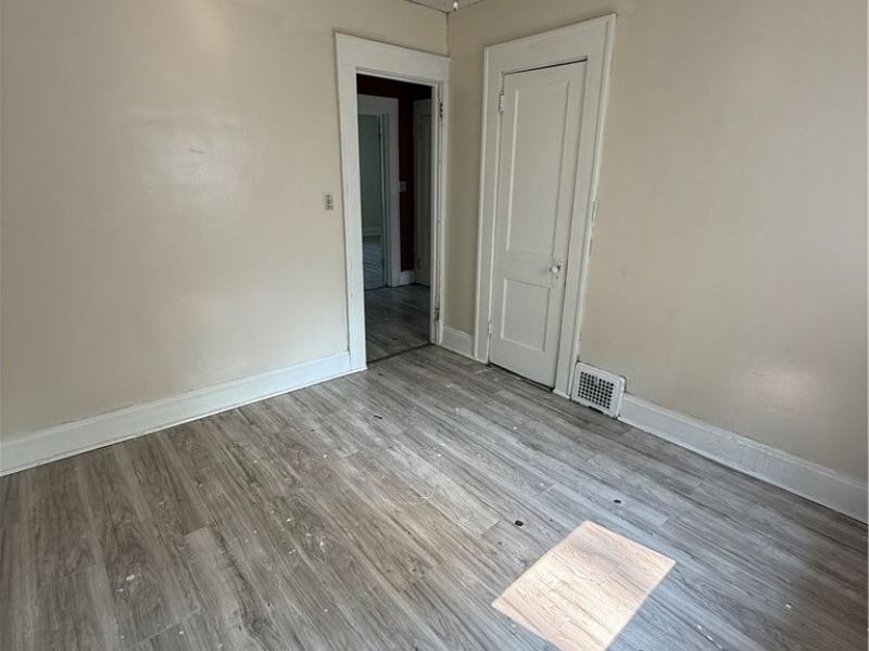 4234 E 111th Street, Cleveland, OH 44105 Photo 15