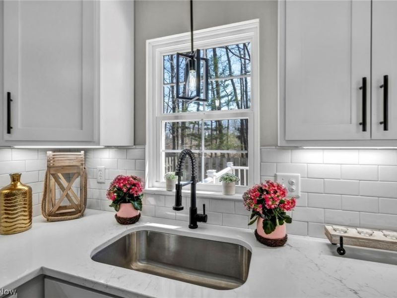 350 Nelmar Drive, Painesville Township, OH 44077 Photo 8