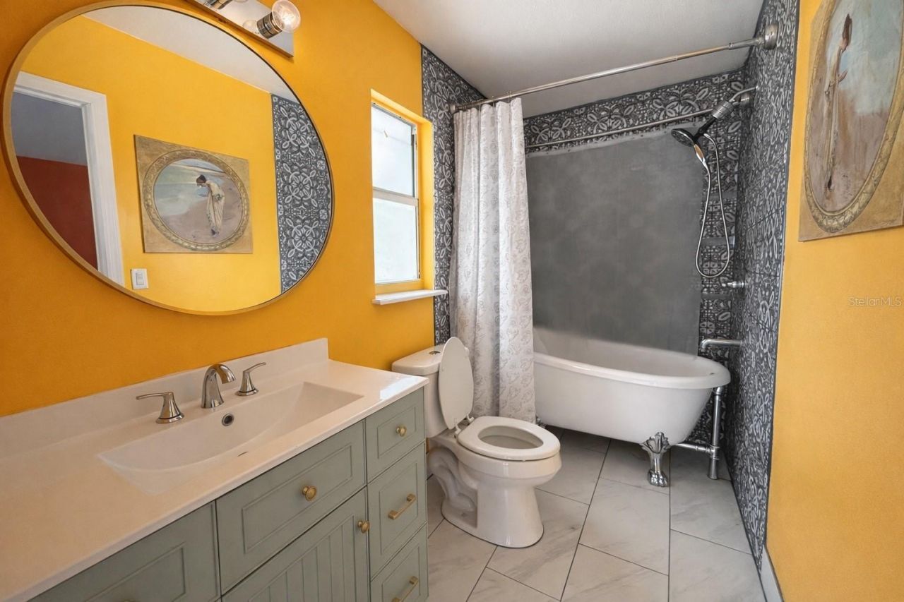 3602 Cambridge Drive W, Bradenton, FL 34205 Photo