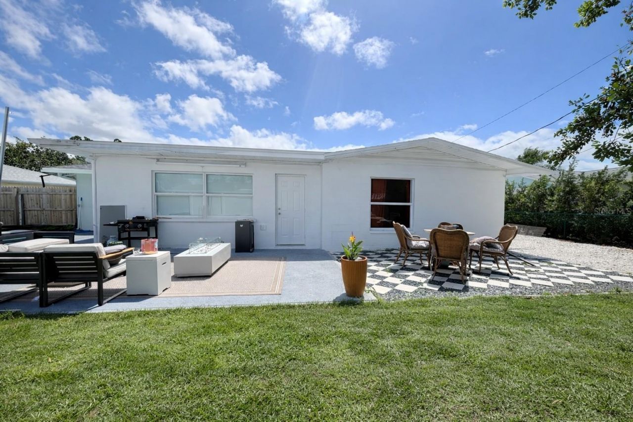 3602 Cambridge Drive W, Bradenton, FL 34205 Photo