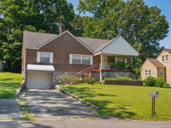 110 Forsythe Street, Chattanooga, TN 37415