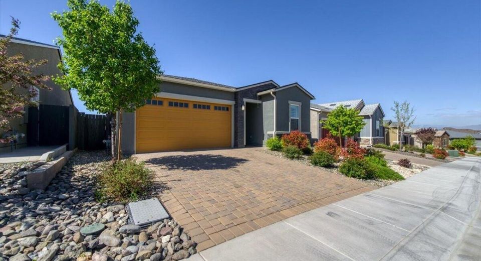 12921 Sapphire Point Drive, Reno, NV 89521 Photo