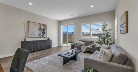 12921 Sapphire Point Drive, Reno, NV 89521 Photo