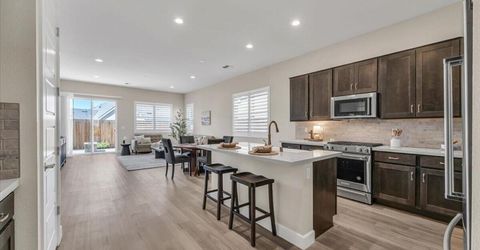 12921 Sapphire Point Drive, Reno, NV 89521 Photo