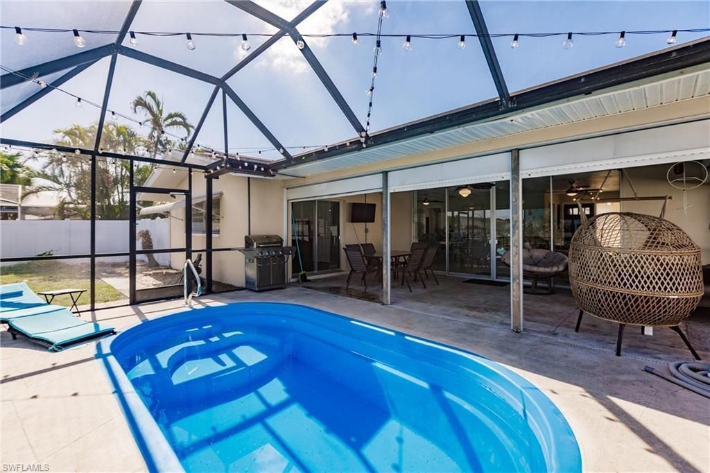 1437 Vendome Ct, Cape Coral, FL 33904 Photo