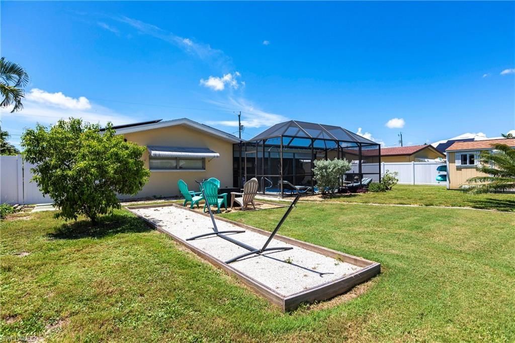 1437 Vendome Ct, Cape Coral, FL 33904 Photo