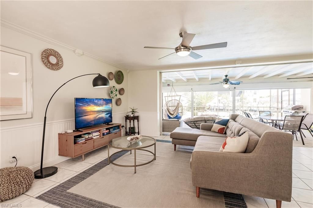 1437 Vendome Ct, Cape Coral, FL 33904 Photo