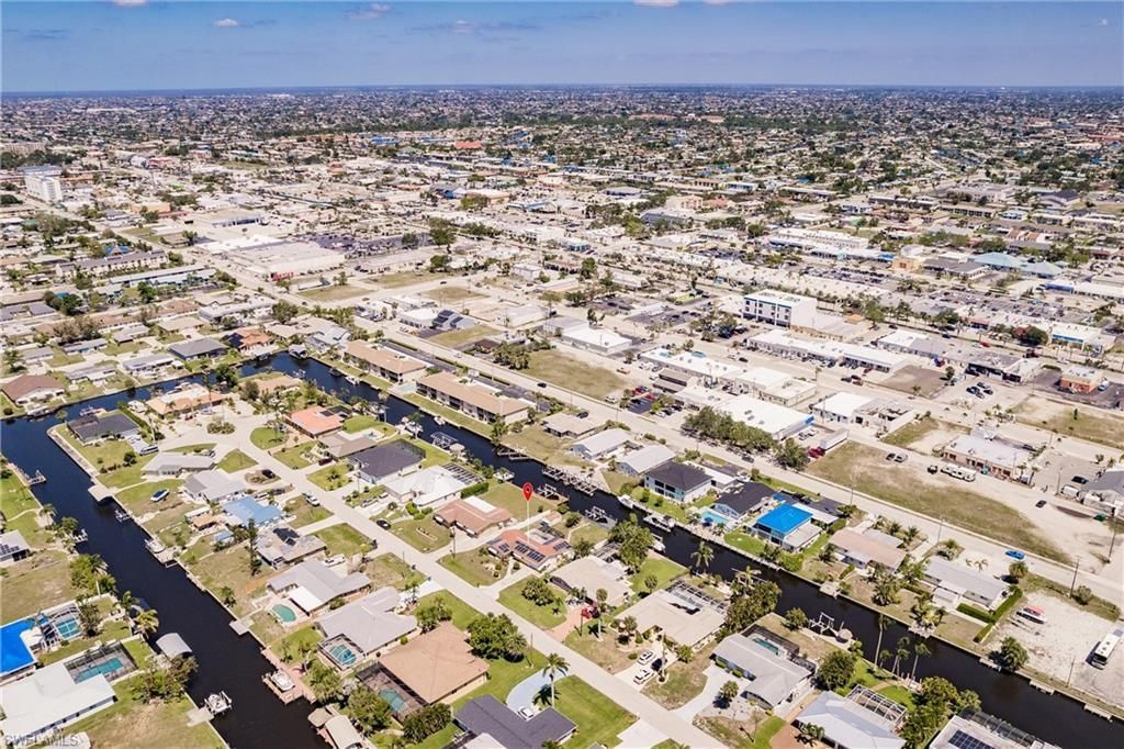 1437 Vendome Ct, Cape Coral, FL 33904 Photo