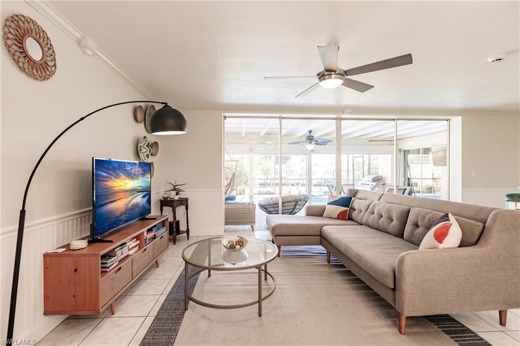 1437 Vendome Ct, Cape Coral, FL 33904 Photo