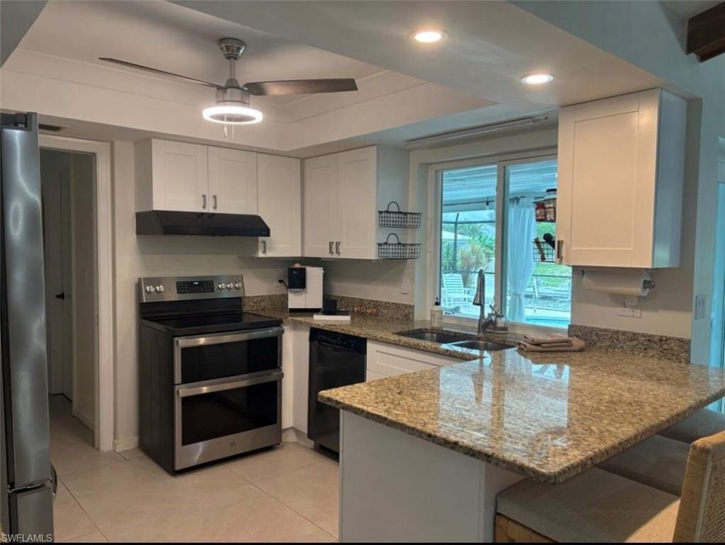 1412 SE 11th Pl, Cape Coral, FL 33990 Photo