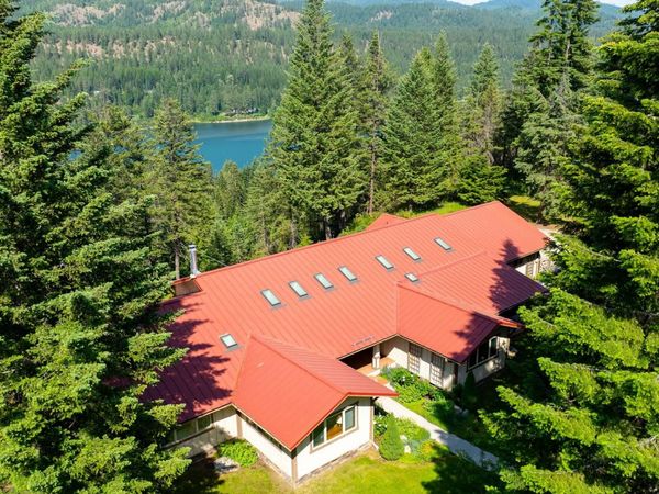 433873 Highway 20, Newport, WA 99156