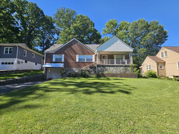 110 Forsythe Street, Chattanooga, TN 37415