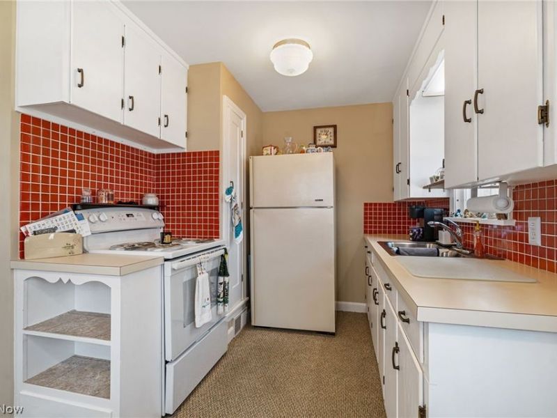 2626 Shunk Avenue, Alliance, OH 44601 Photo 6