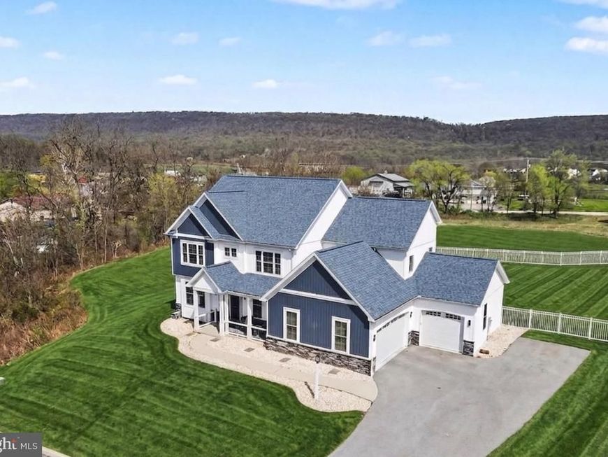 6390 Peregrine Way, Mechanicsburg, PA 17050 Main Photo