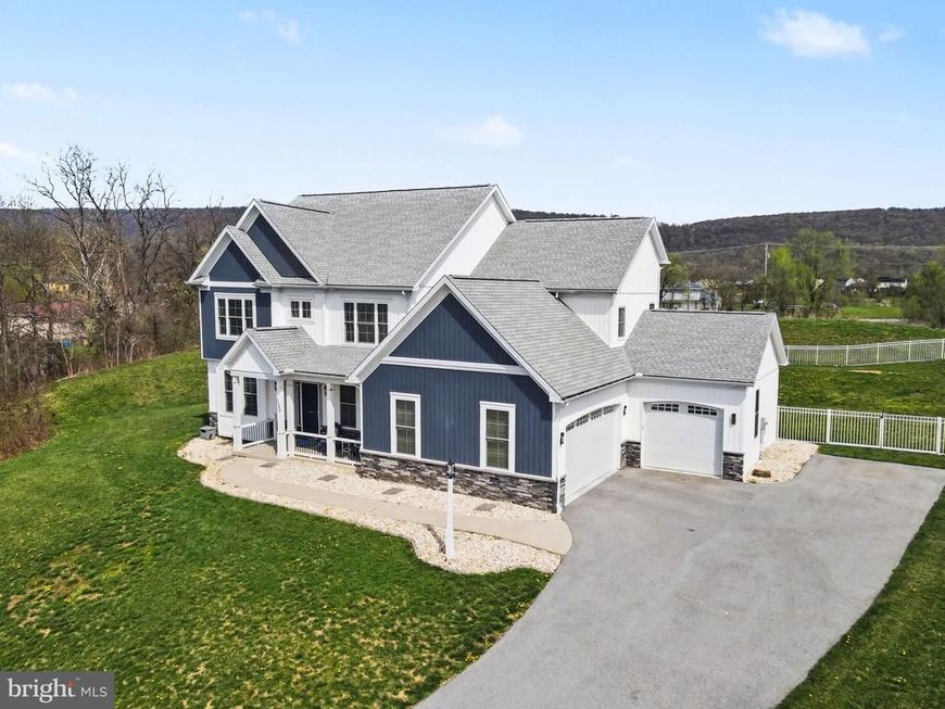 6390 Peregrine Way, Mechanicsburg, PA 17050 Main Photo