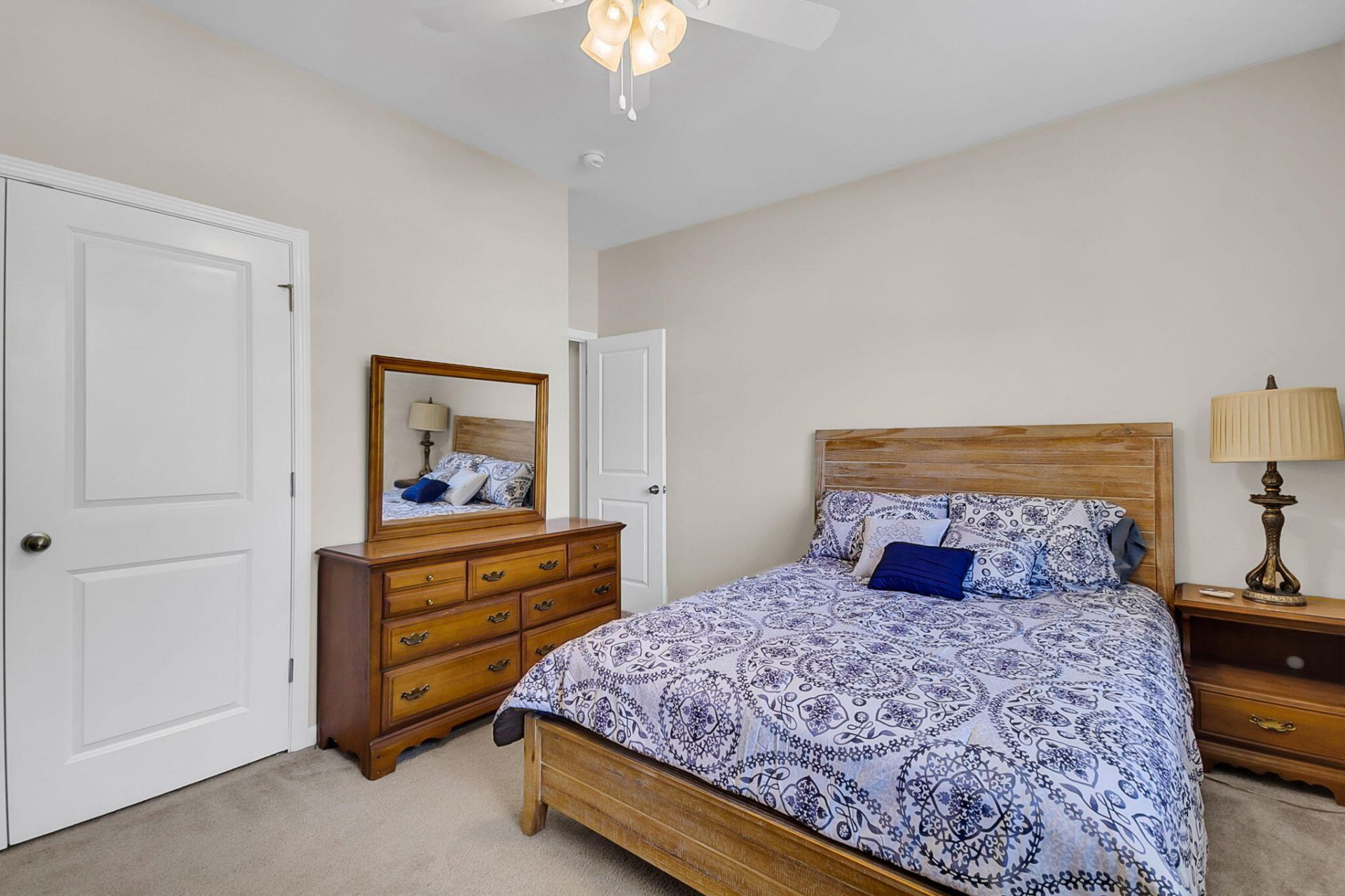 193 Cypress Forest Drive Photo 16