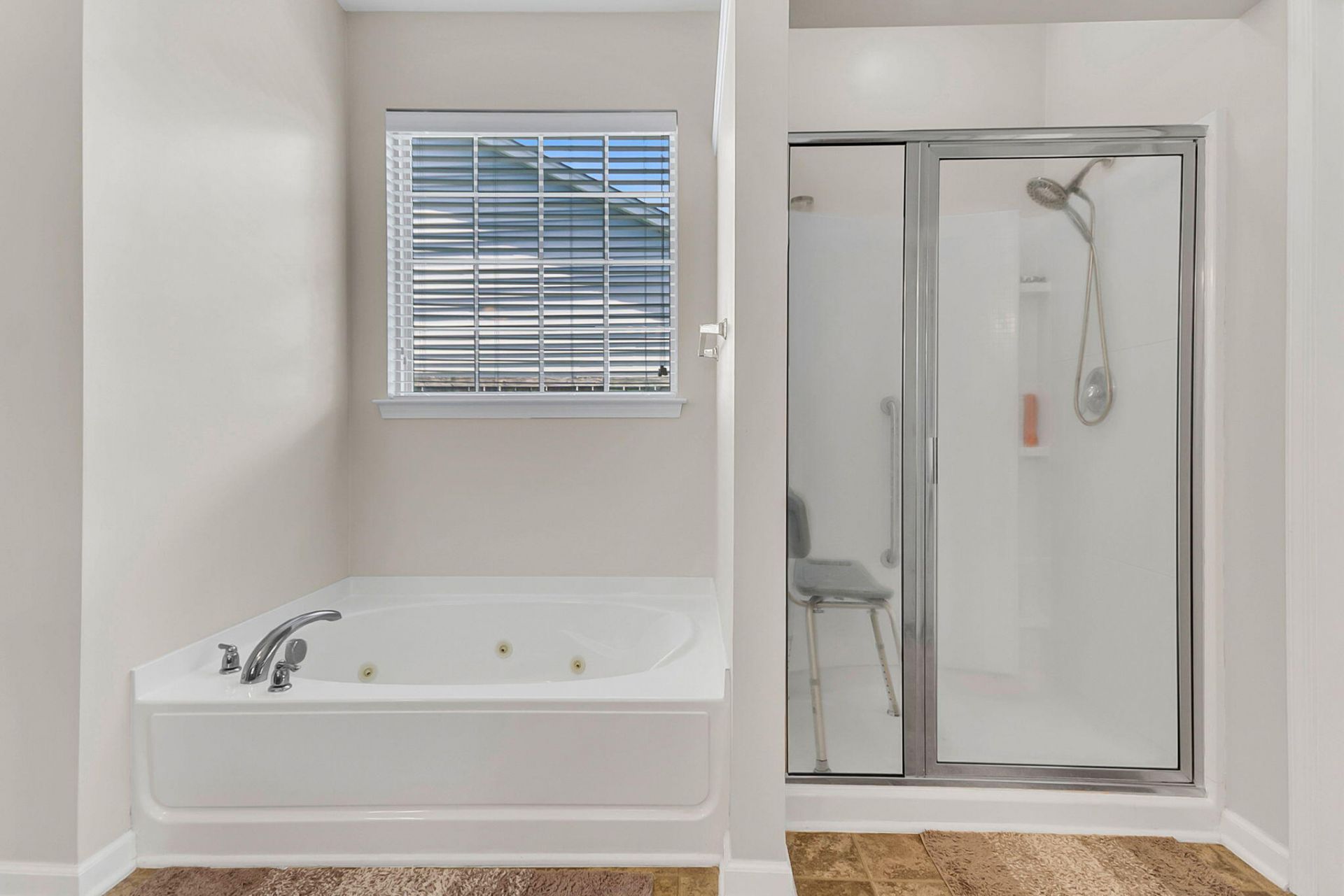 193 Cypress Forest Drive Photo 18