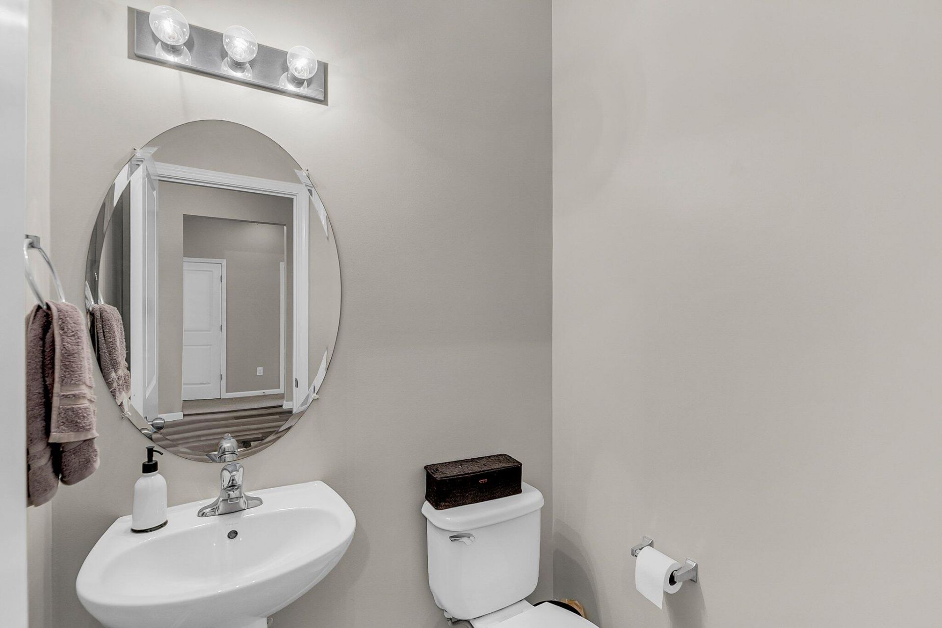 193 Cypress Forest Drive Photo 19