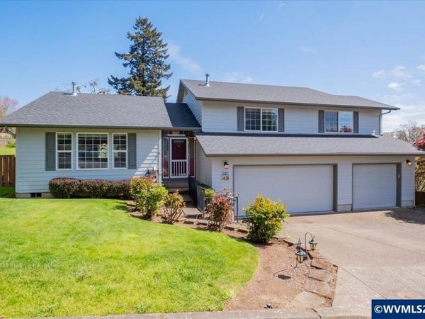 1438 Cathlamet Ct NW, Salem, OR 97304