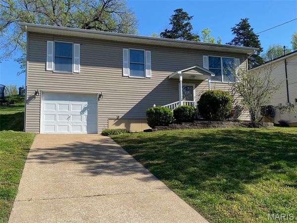 117 E 13th Street , Hermann, MO 65041