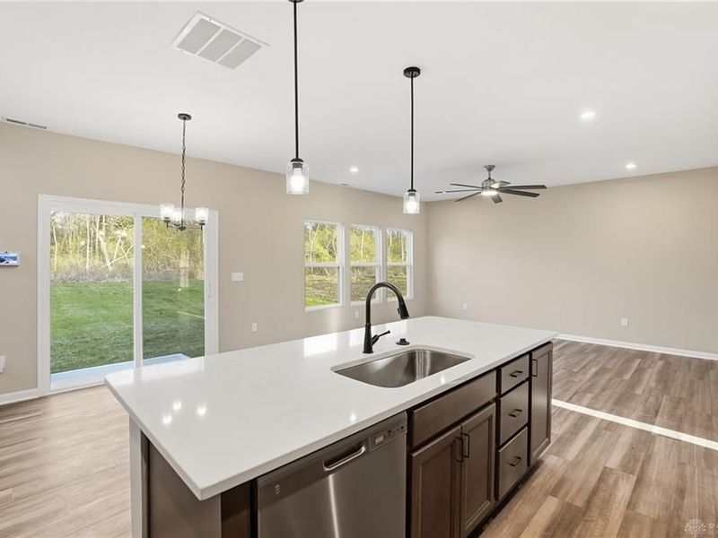 710 Deerhurst Drive, Vandalia, OH 45377 Photo 11