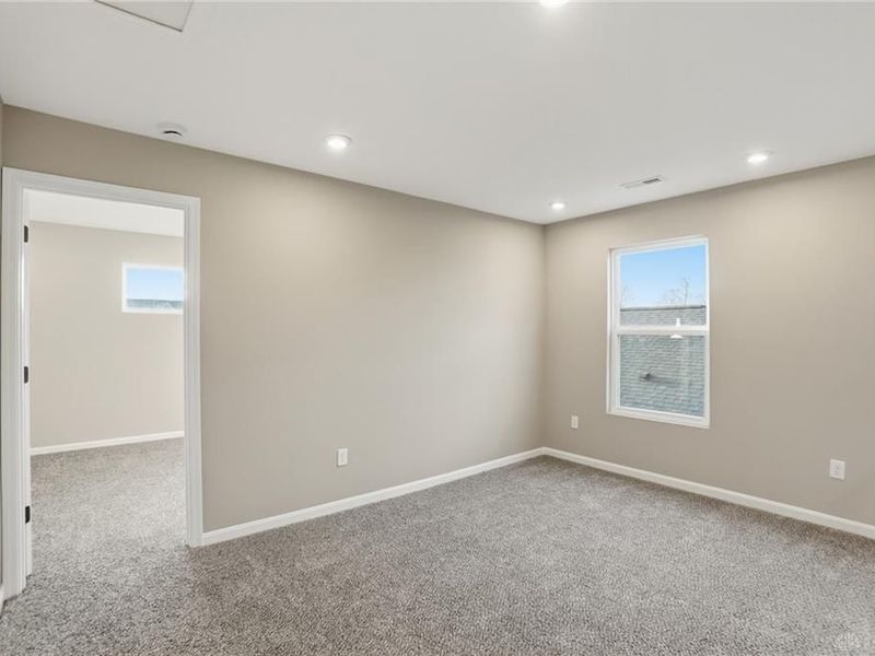 710 Deerhurst Drive, Vandalia, OH 45377 Photo 14