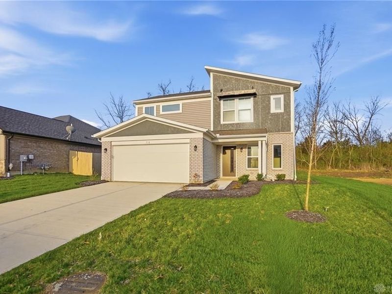 710 Deerhurst Drive, Vandalia, OH 45377 Photo 2