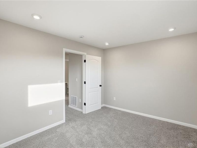 710 Deerhurst Drive, Vandalia, OH 45377 Photo 28