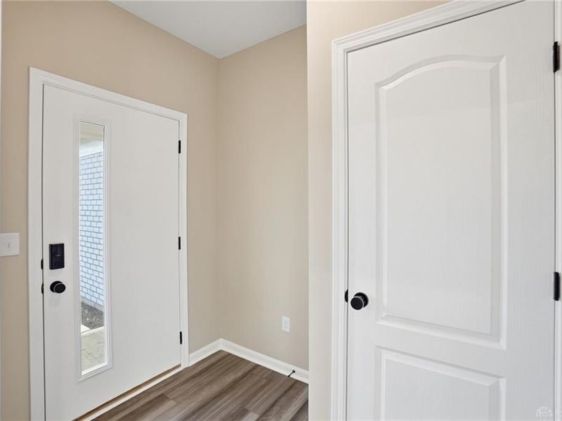 710 Deerhurst Drive, Vandalia, OH 45377 Photo 4