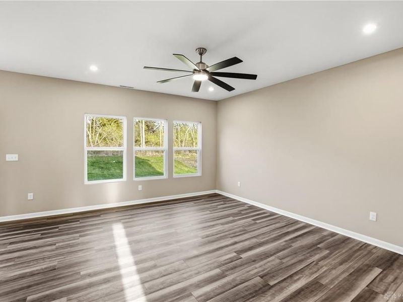 710 Deerhurst Drive, Vandalia, OH 45377 Photo 7