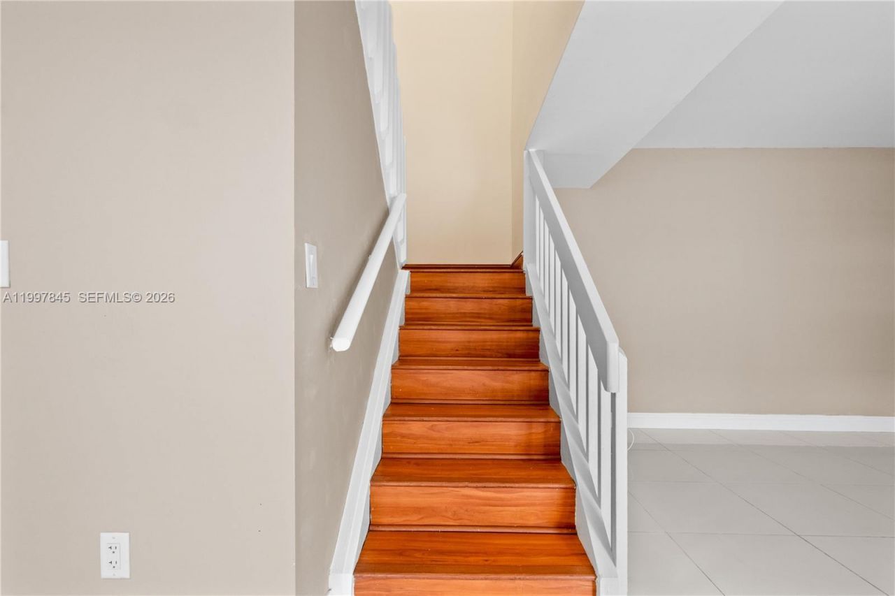 6211 SW 138th Ct, Unit B, Miami, FL 33183 Photo