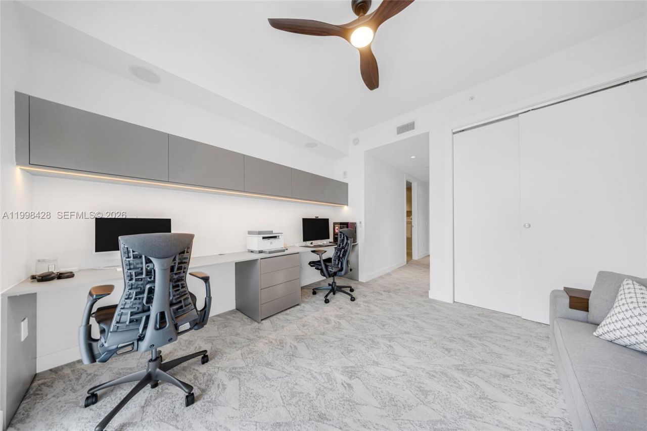 3300 NE 188th St, Unit 812, Aventura, FL 33180 Photo