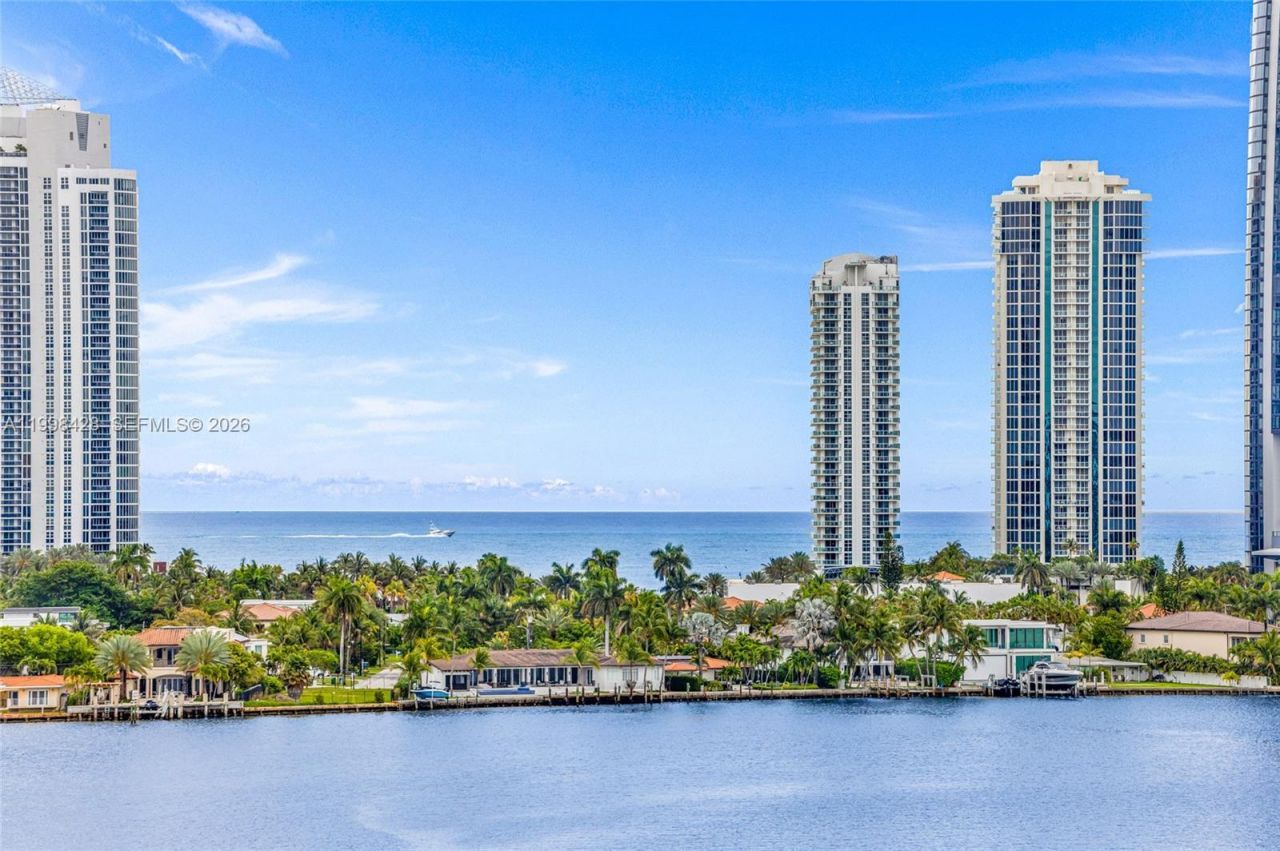 3300 NE 188th St, Unit 812, Aventura, FL 33180 Photo