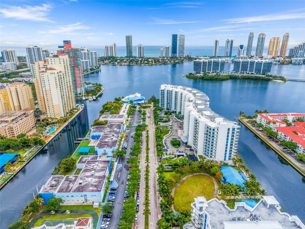 3300 NE 188th St, Unit 812, Aventura, FL 33180 Photo