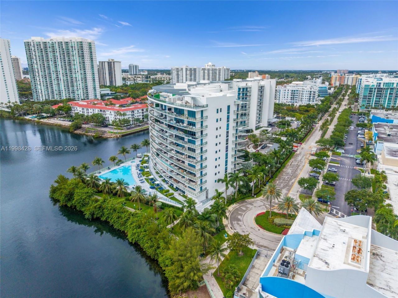 3300 NE 188th St, Unit 812, Aventura, FL 33180 Photo