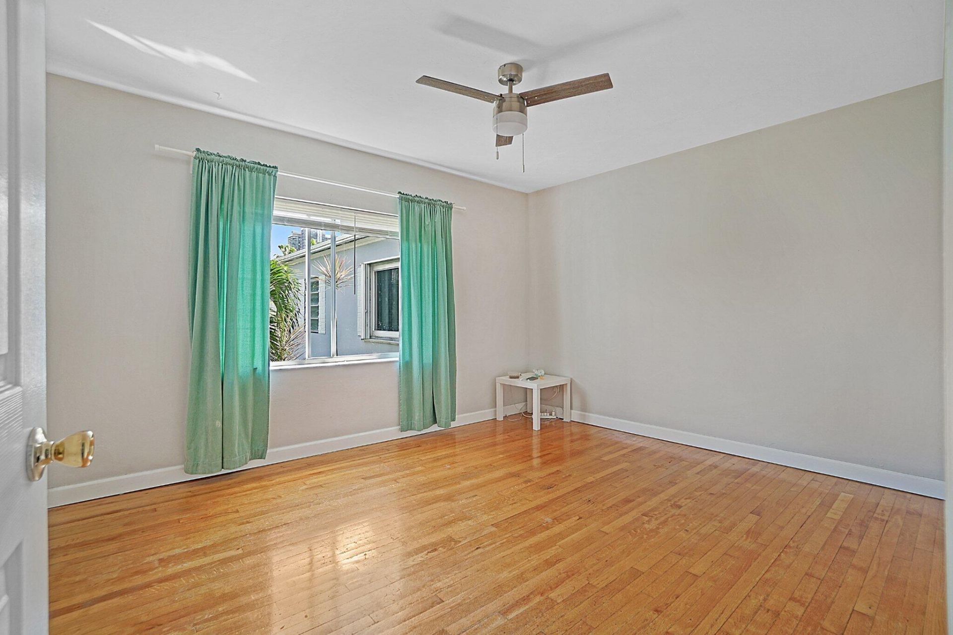 530 SW 10th Street, Unit 3b, Miami, FL 33130 Photo