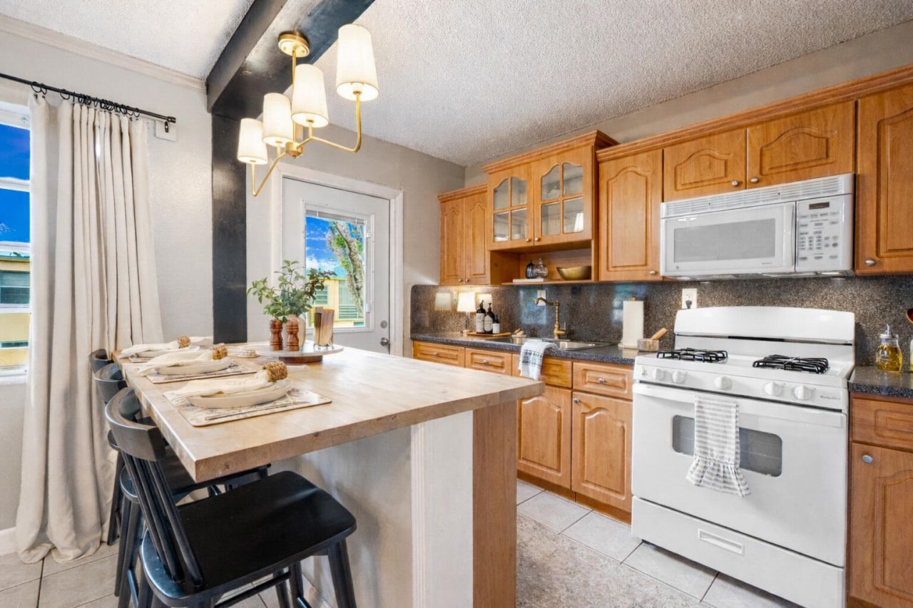 115 NE 202nd Terrace, Unit M20, Miami Gardens, FL 33179 Photo