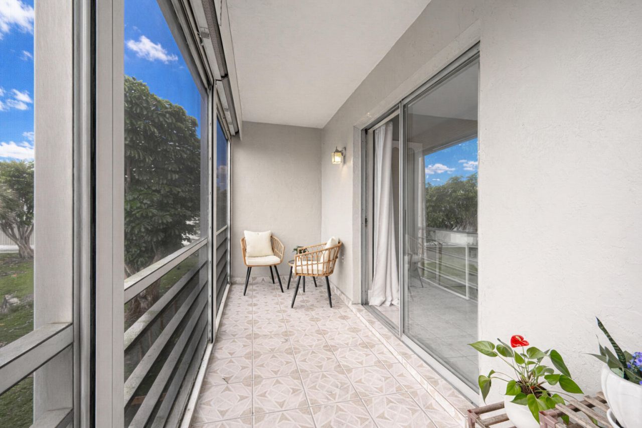 115 NE 202nd Terrace, Unit M20, Miami Gardens, FL 33179 Photo