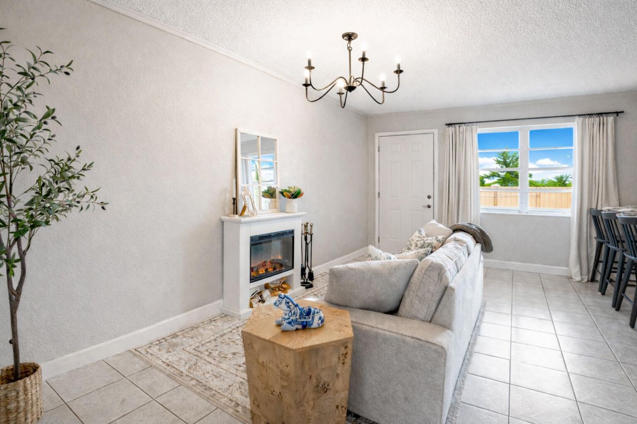 115 NE 202nd Terrace, Unit M20, Miami Gardens, FL 33179 Photo