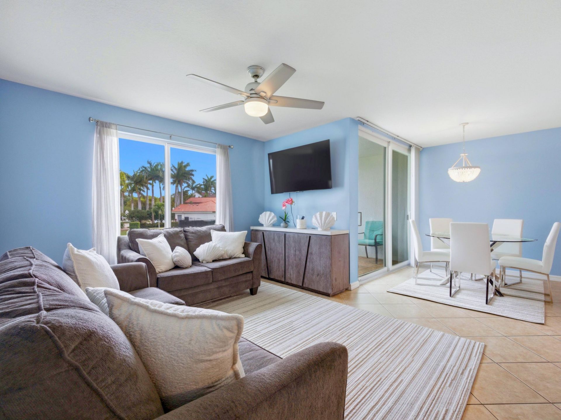 316 Villa Circle, Boynton Beach, FL 33435 Photo