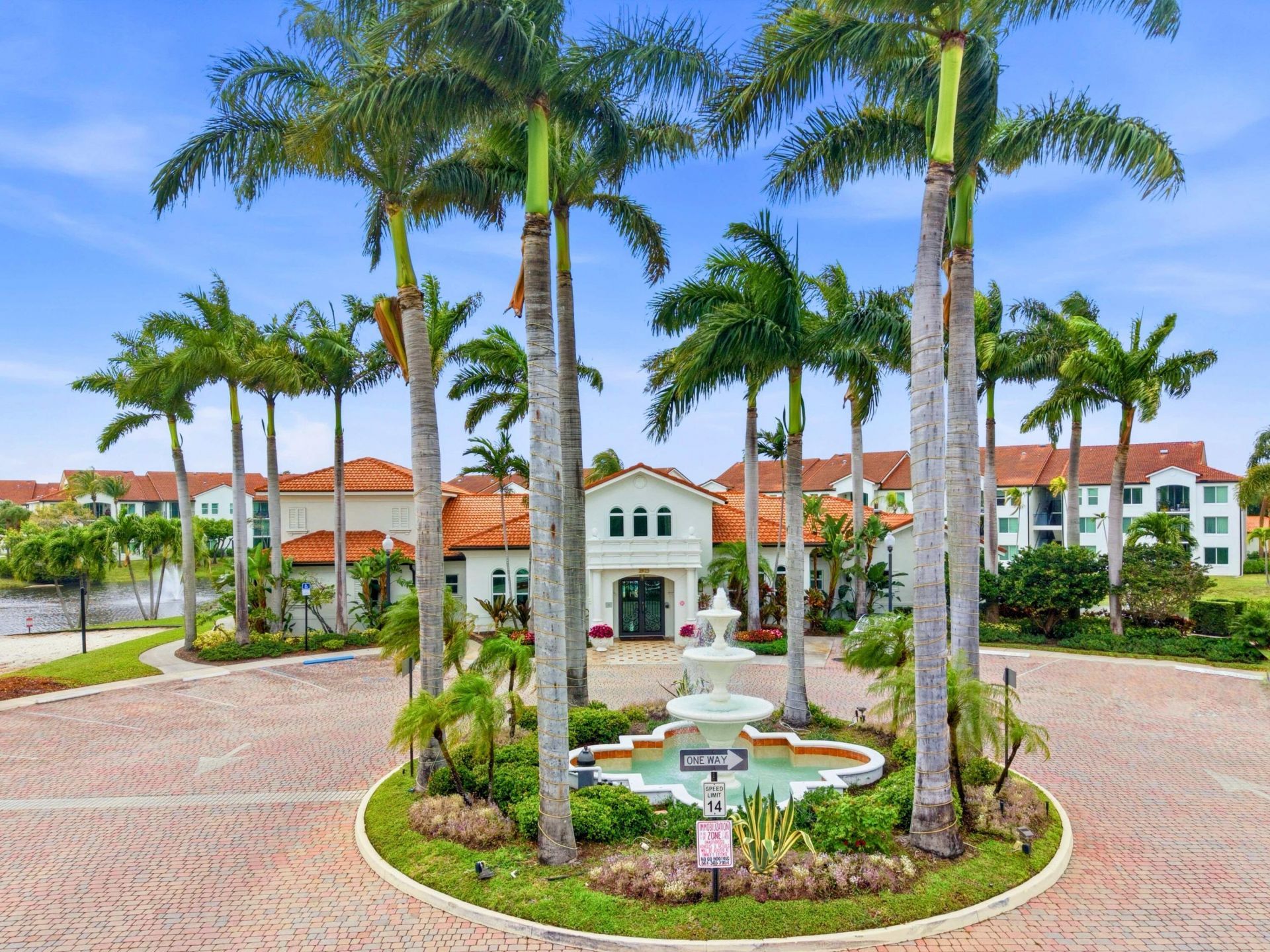 316 Villa Circle, Boynton Beach, FL 33435 Photo
