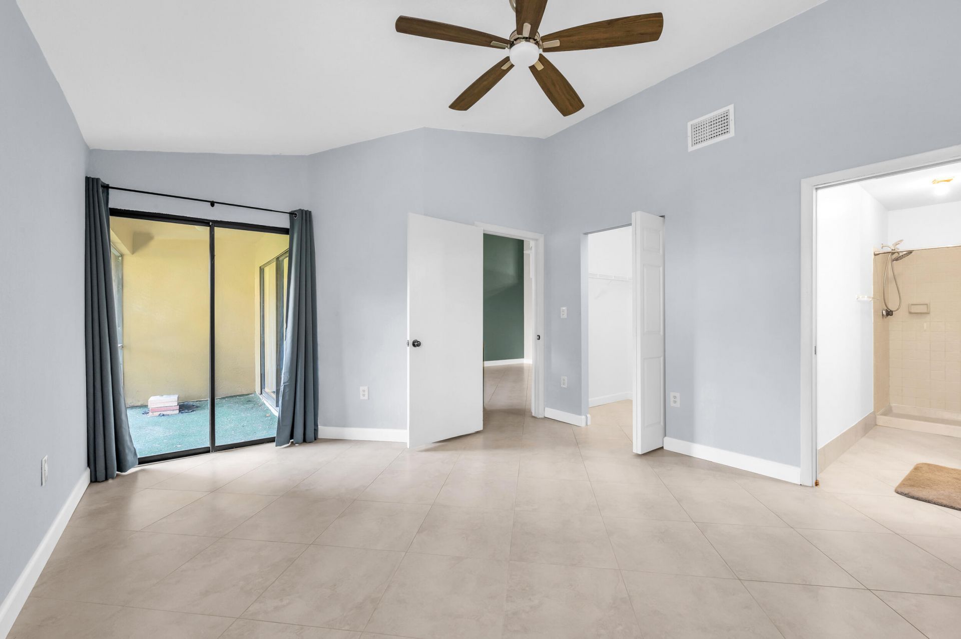 9665 NW 76th Court, Tamarac, FL 33321 Photo