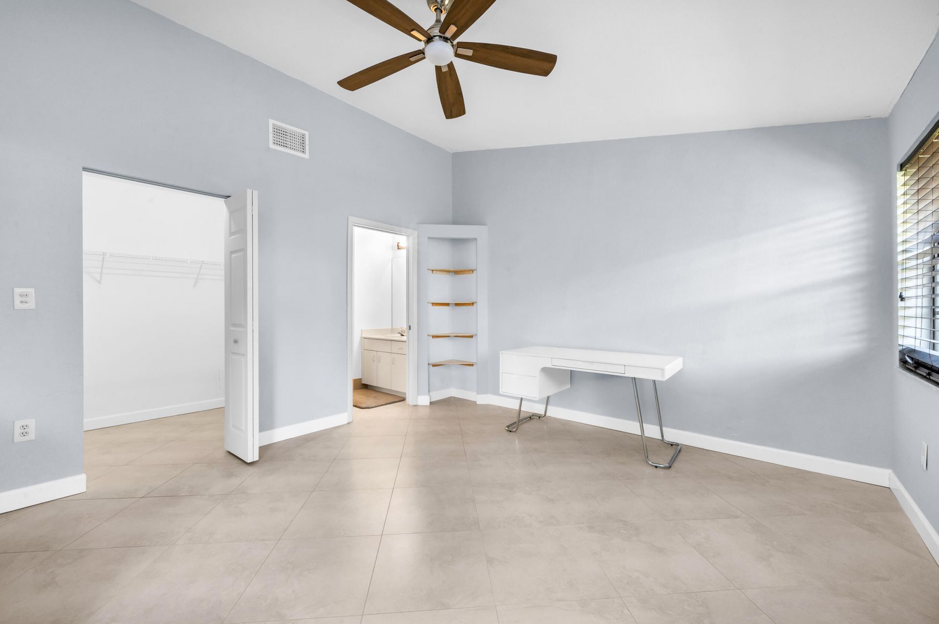 9665 NW 76th Court, Tamarac, FL 33321 Photo