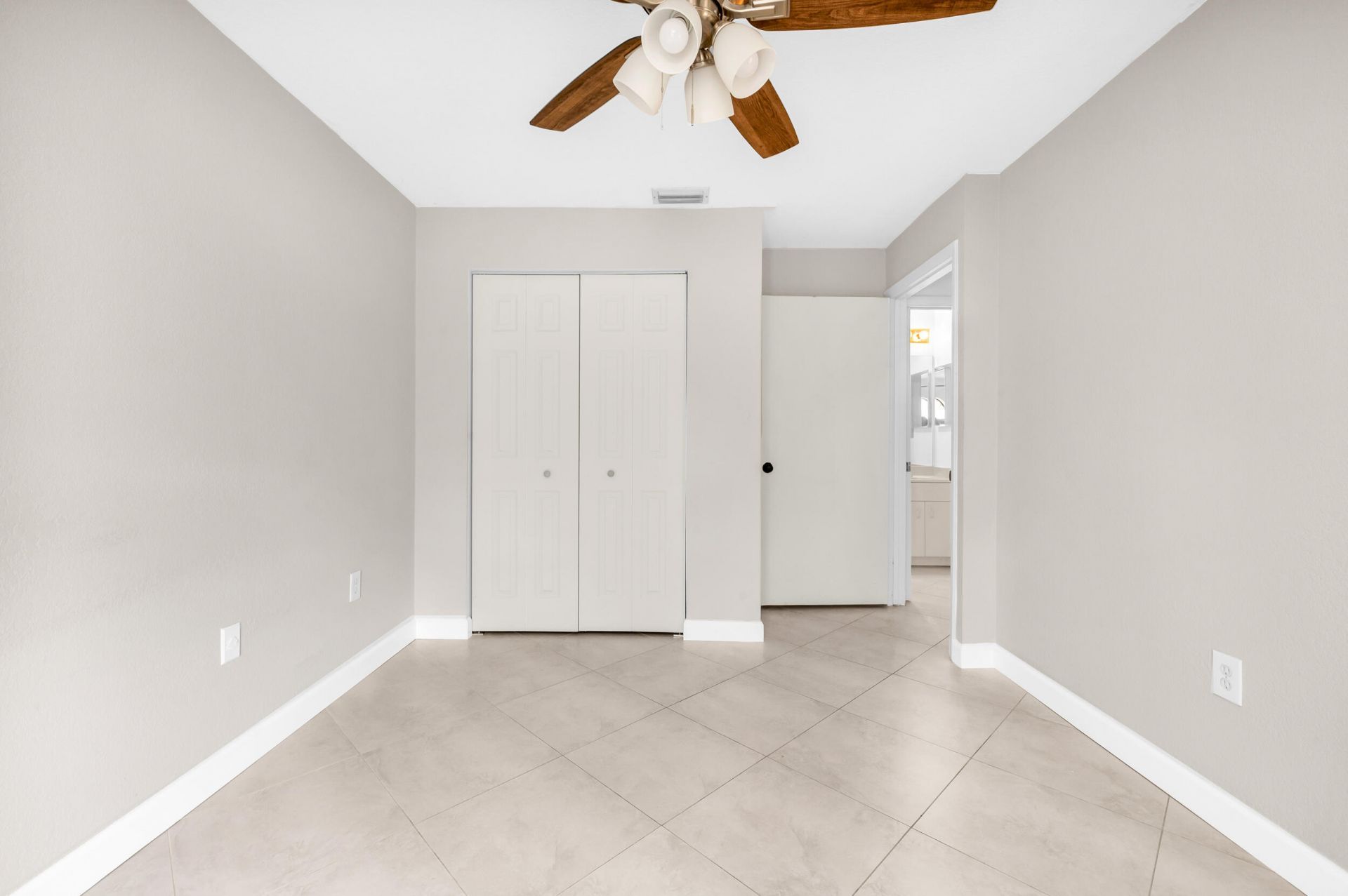 9665 NW 76th Court, Tamarac, FL 33321 Photo