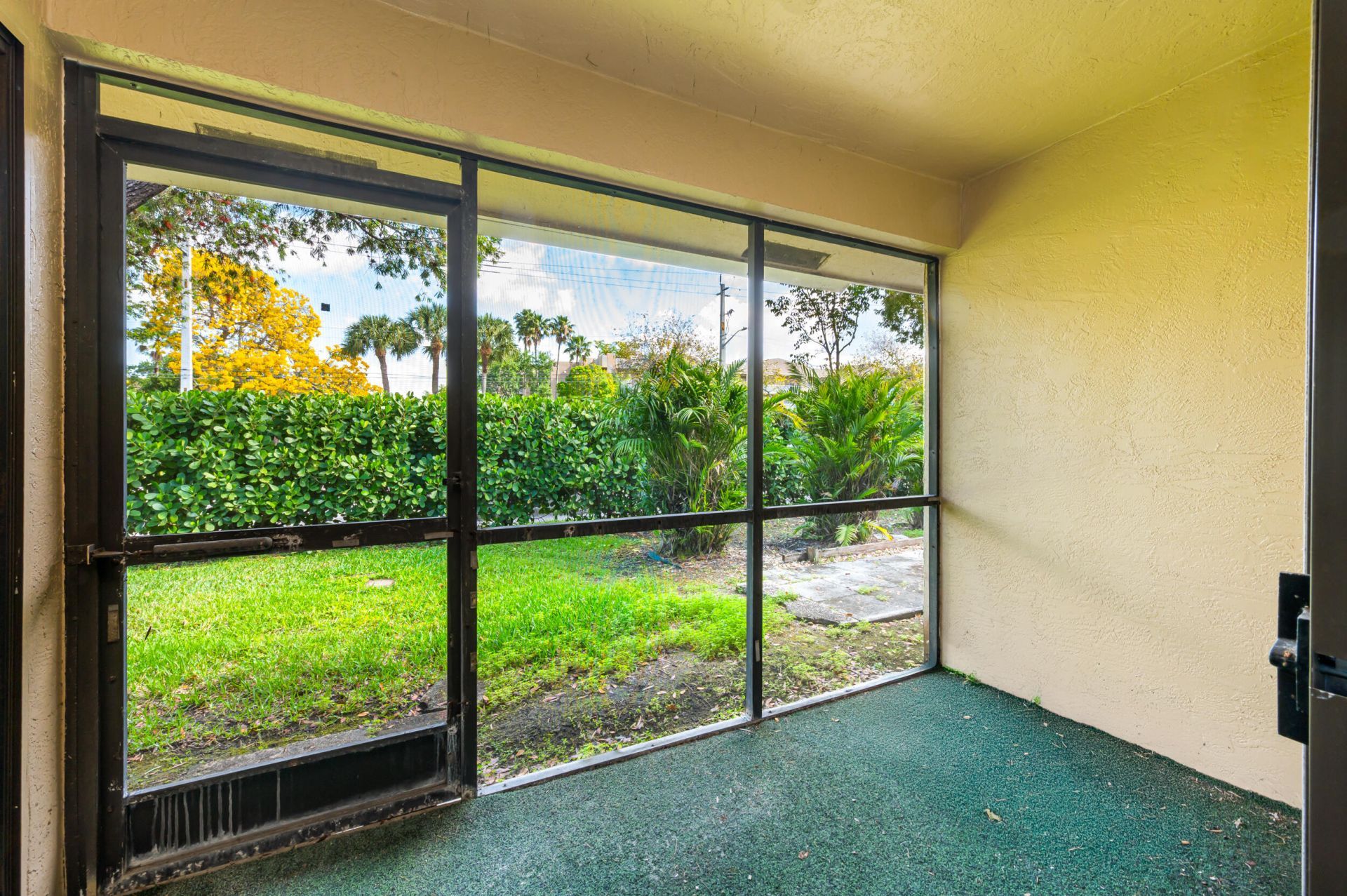 9665 NW 76th Court, Tamarac, FL 33321 Photo