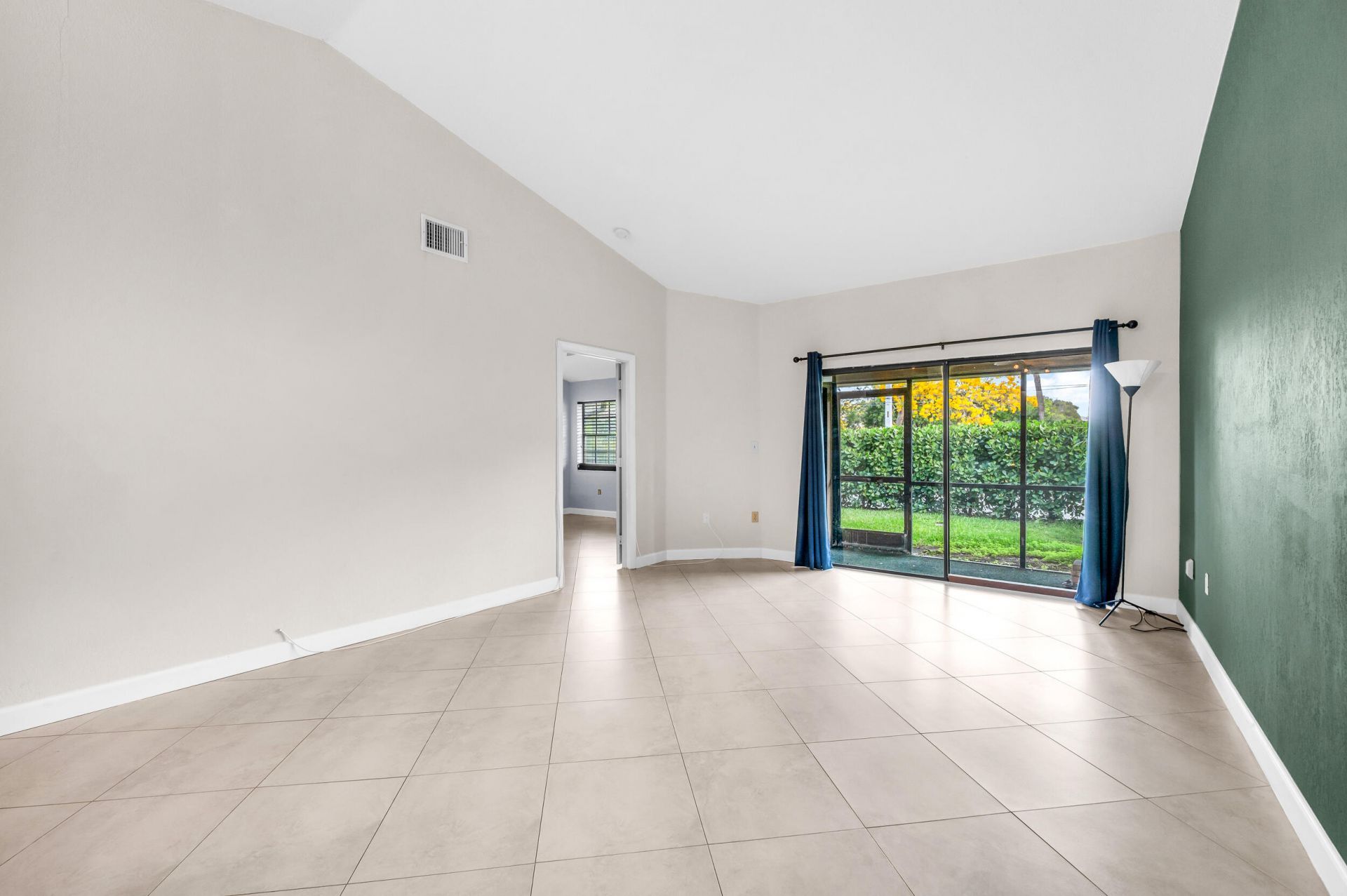 9665 NW 76th Court, Tamarac, FL 33321 Photo