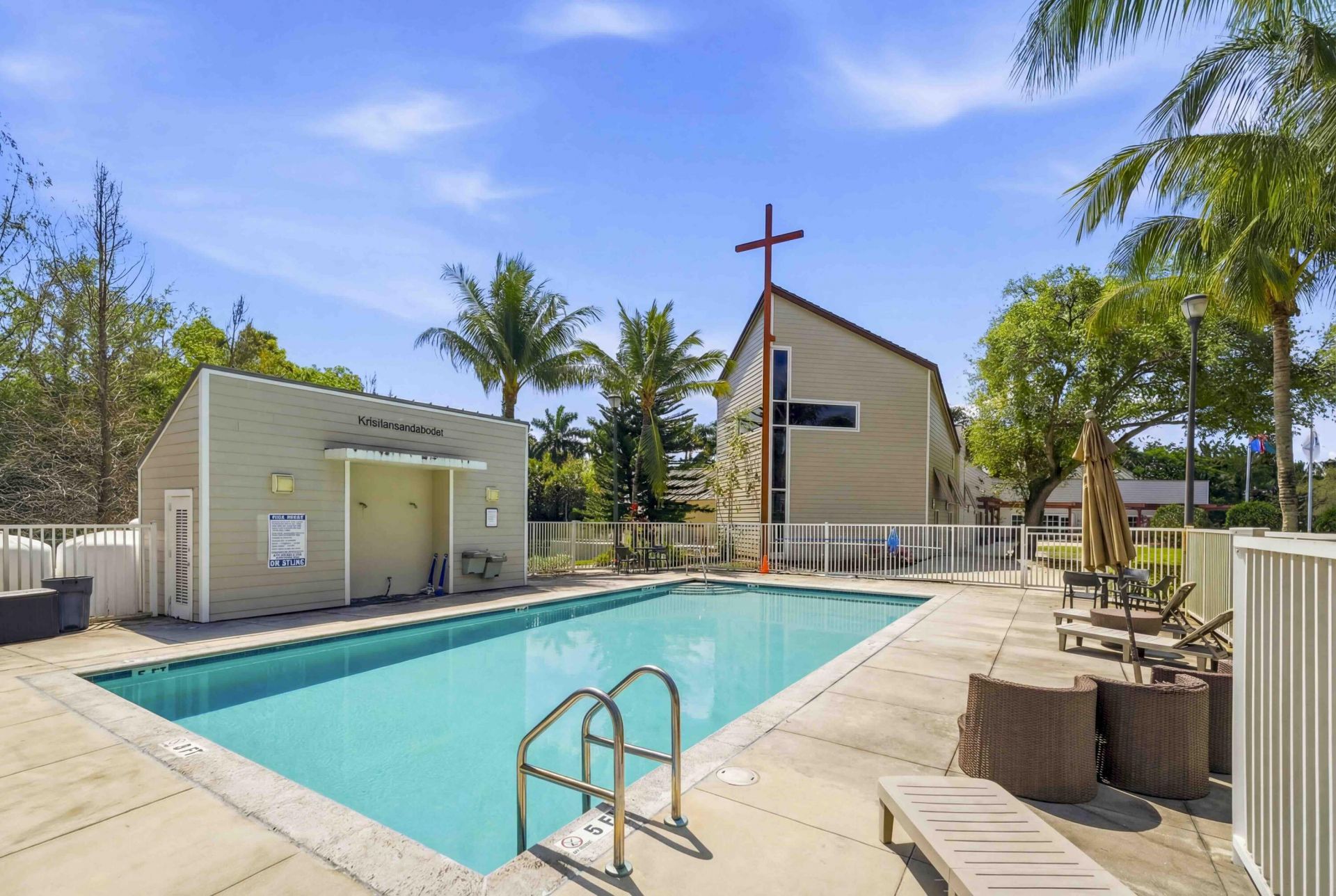 2950 S Flamingo Road, Davie, FL 00000 Photo