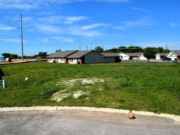 209 Preston Circle, Mabank, TX 75147