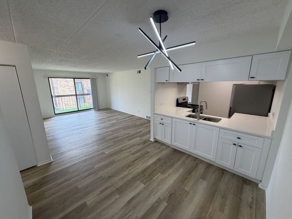 7531 175th Street , Unit 422, Tinley Park, IL 60477